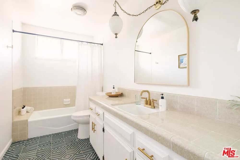 56435 Carlyle Drive Yucca Valley, CA 92284