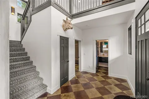 53 Rena Road