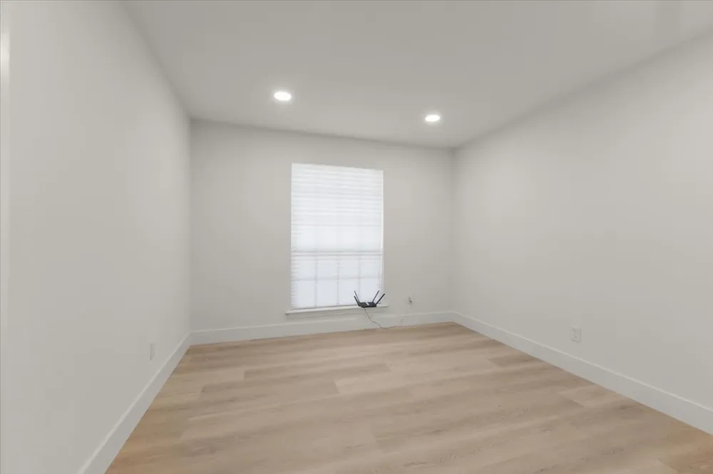 1804 Kingsborough Drive Arlington, TX 76015