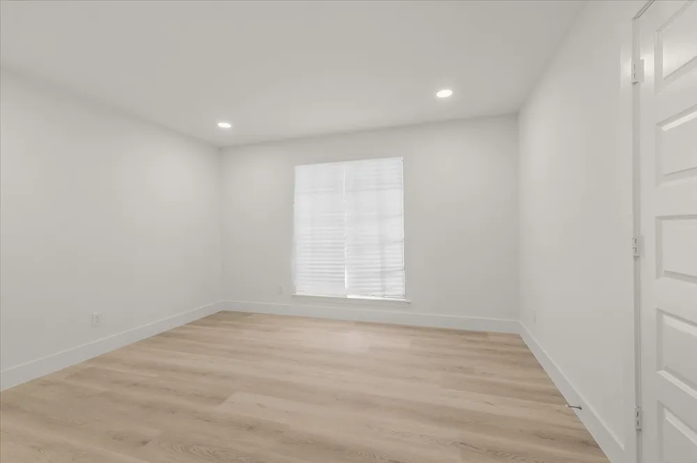 1804 Kingsborough Drive Arlington, TX 76015