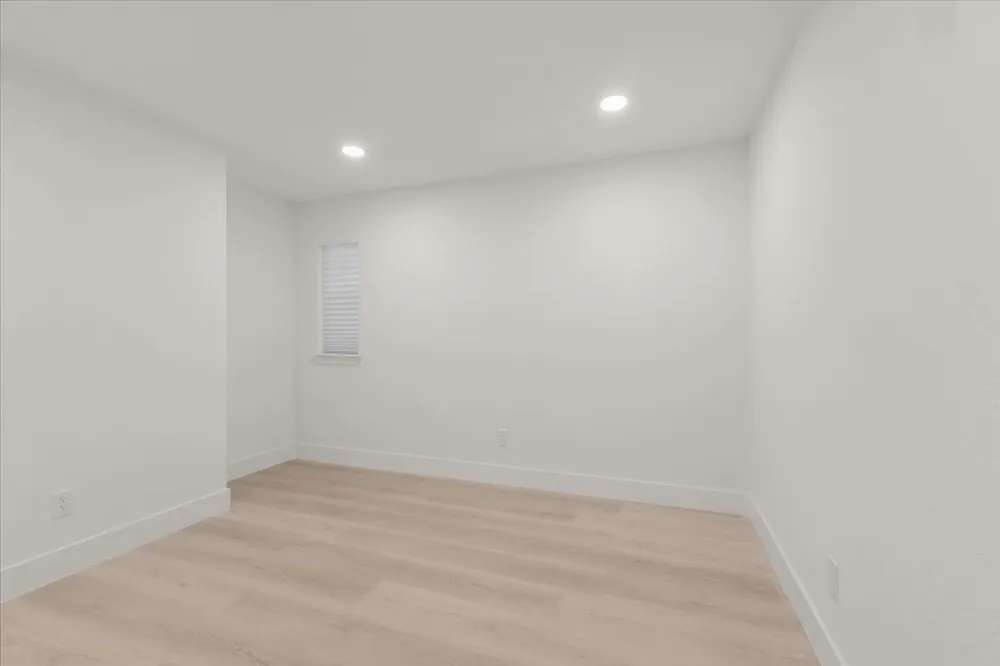 1804 Kingsborough Drive Arlington, TX 76015