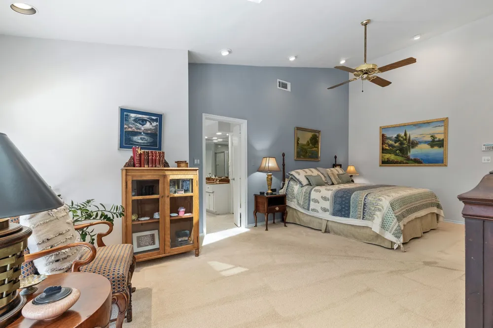 6803 Fernshaw Drive Dallas, TX 75248