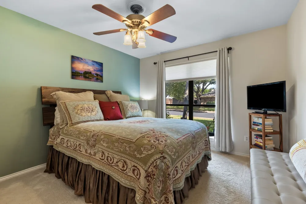 6803 Fernshaw Drive Dallas, TX 75248