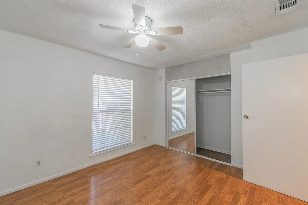 611 Lost Springs Court #B Arlington, TX 76012