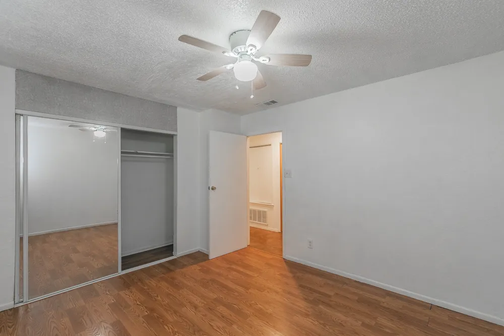 611 Lost Springs Court #B Arlington, TX 76012