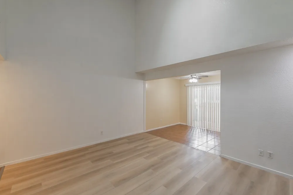 611 Lost Springs Court #B Arlington, TX 76012