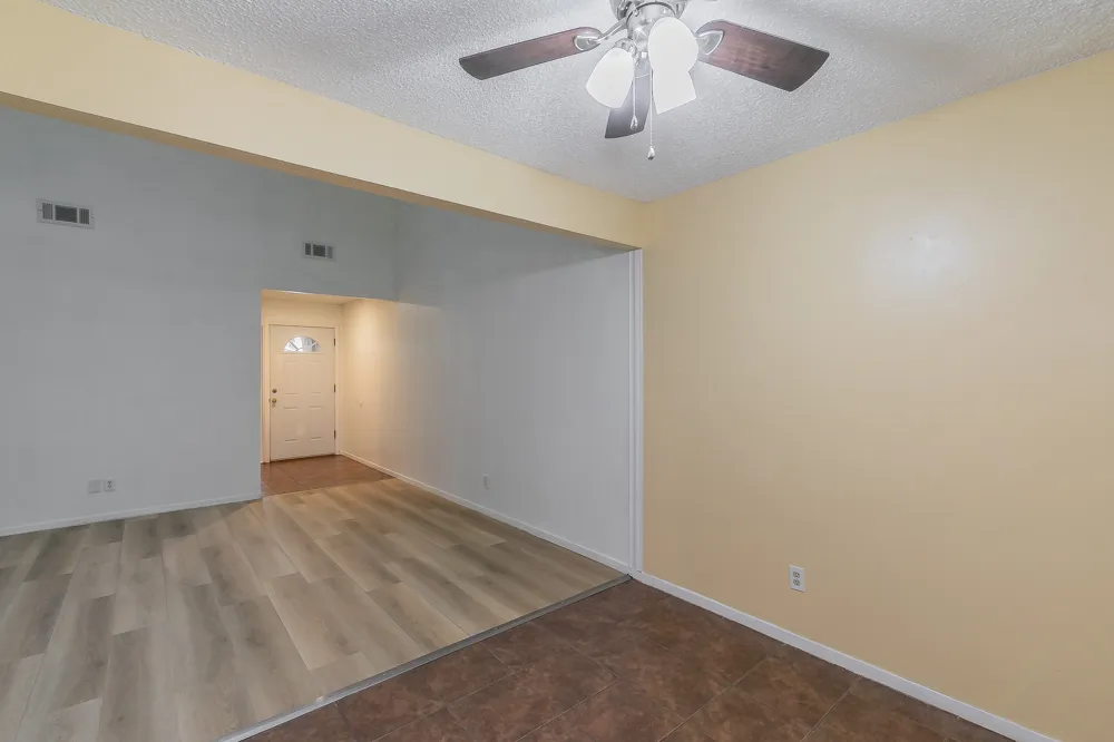 611 Lost Springs Court #B Arlington, TX 76012