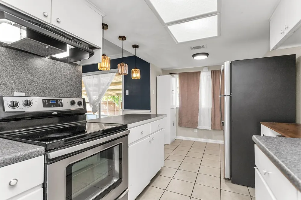 2914 Harvard Street Irving, TX 75062