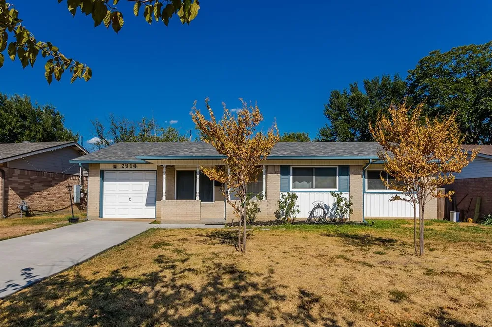 2914 Harvard Street Irving, TX 75062