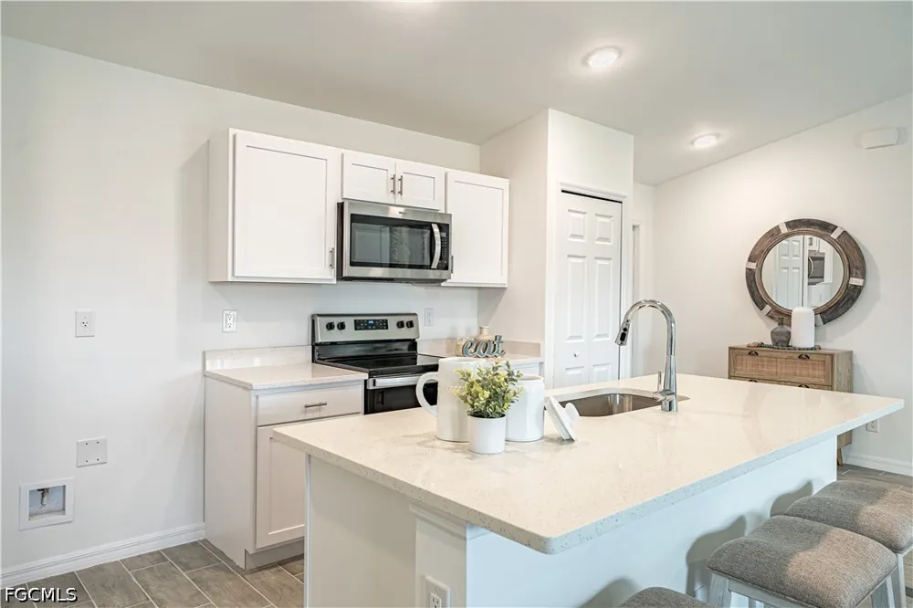 NE 33rd Terrace Cape Coral, FL 33909