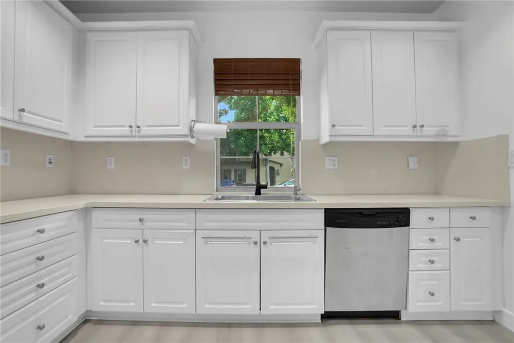 8364 Edgewood St Chino, CA 91708