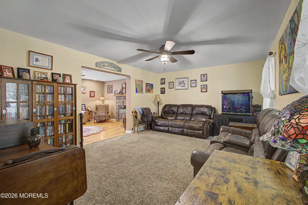 46 Hopkins Road New Egypt, NJ 08533