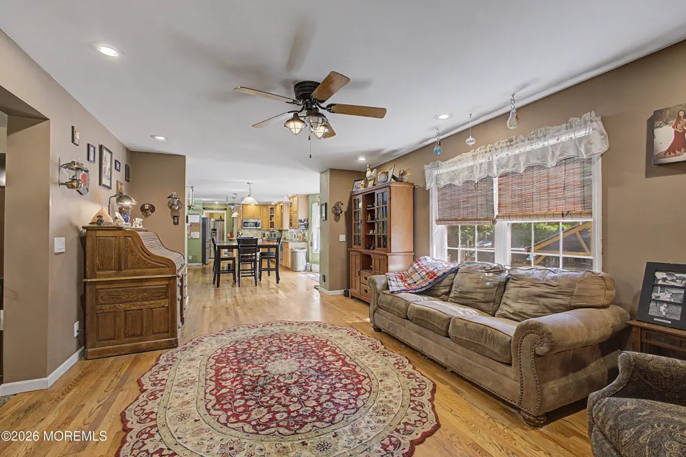 46 Hopkins Road New Egypt, NJ 08533