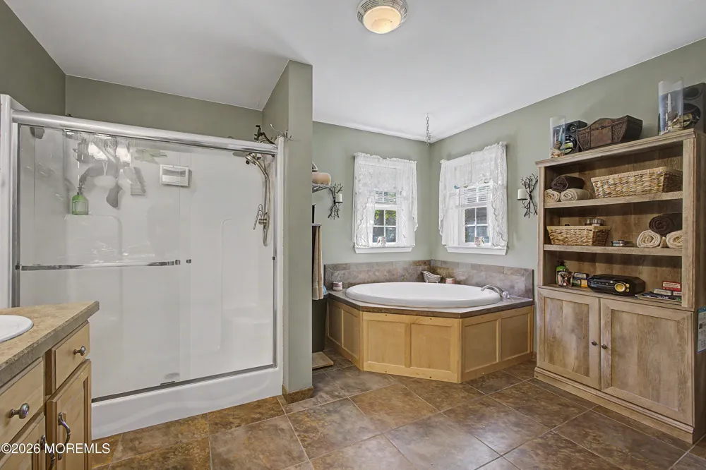 46 Hopkins Road New Egypt, NJ 08533