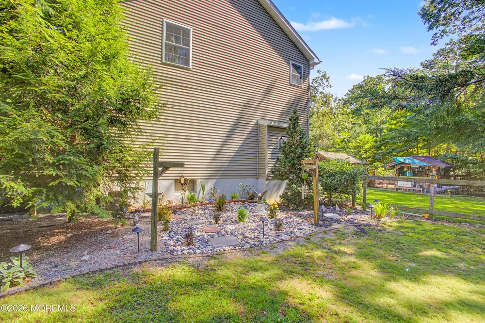 46 Hopkins Road New Egypt, NJ 08533