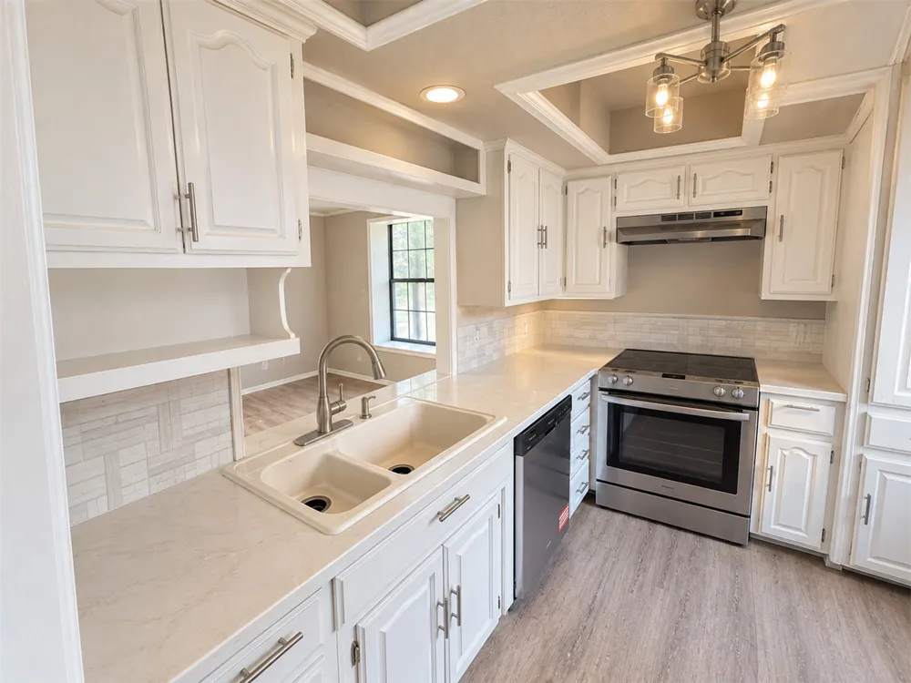 6204 S Trenton Court Tulsa, OK 74136