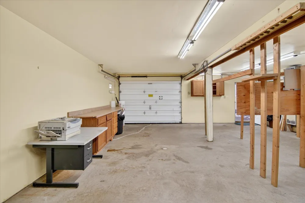 289 Lyon Lake Road Fredonia Township, MI 49068