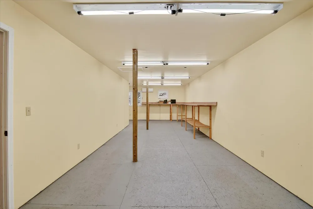 289 Lyon Lake Road Fredonia Township, MI 49068