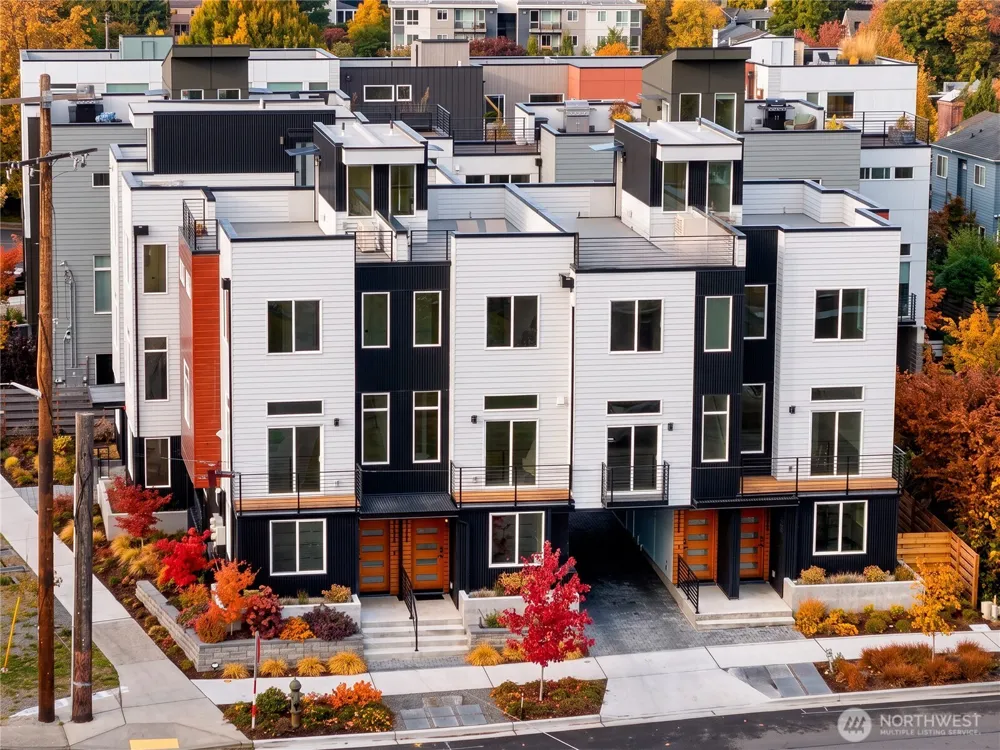 4302 S Holden Street Seattle, WA 98118