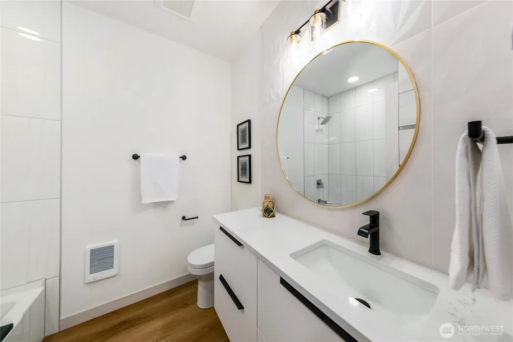 4302 S Holden Street Seattle, WA 98118