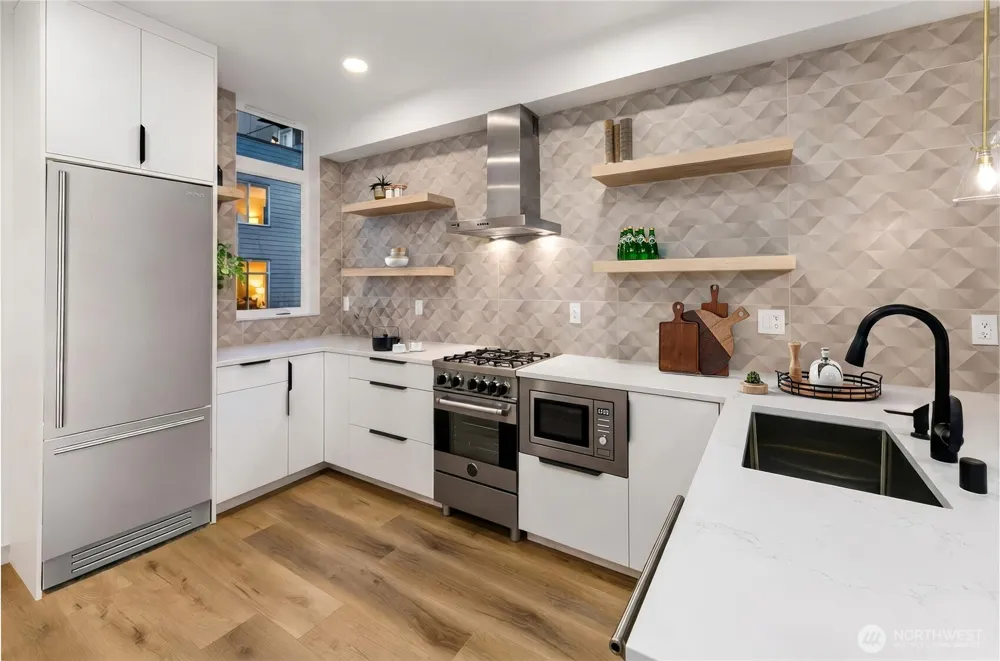 4302 S Holden Street Seattle, WA 98118