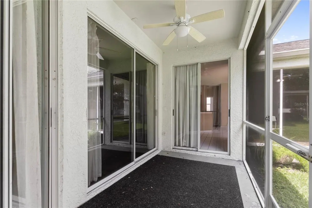 17715 HAMPSHIRE OAK DRIVE Tampa, FL 33647