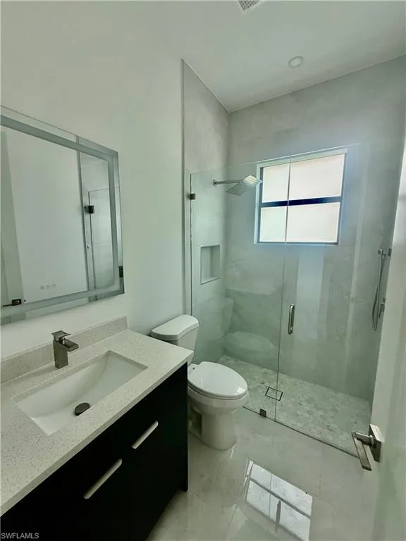 3144 10th Avenue NE Naples, FL 34120