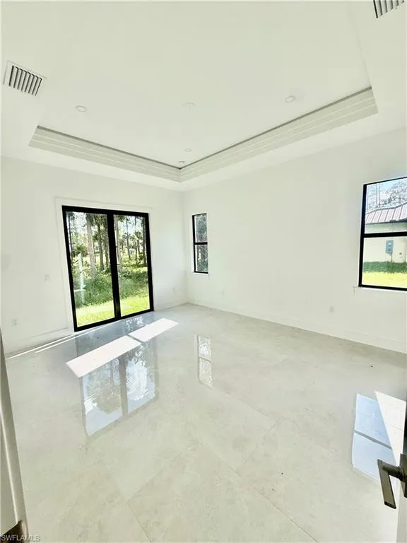 3144 10th Avenue NE Naples, FL 34120