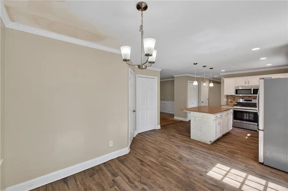 170 Lakeview Lane Hiram, GA 30141