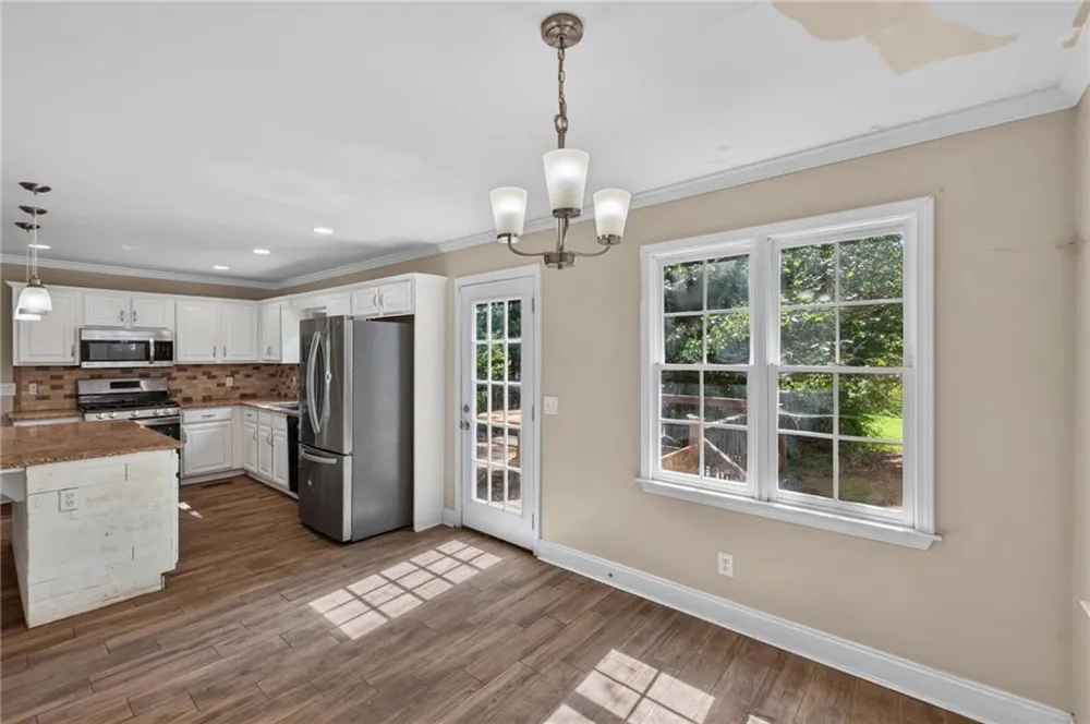 170 Lakeview Lane Hiram, GA 30141
