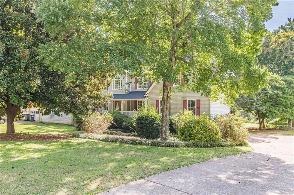 170 Lakeview Lane Hiram, GA 30141
