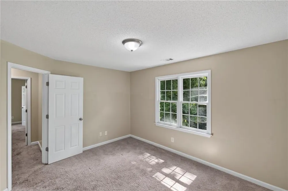 170 Lakeview Lane Hiram, GA 30141