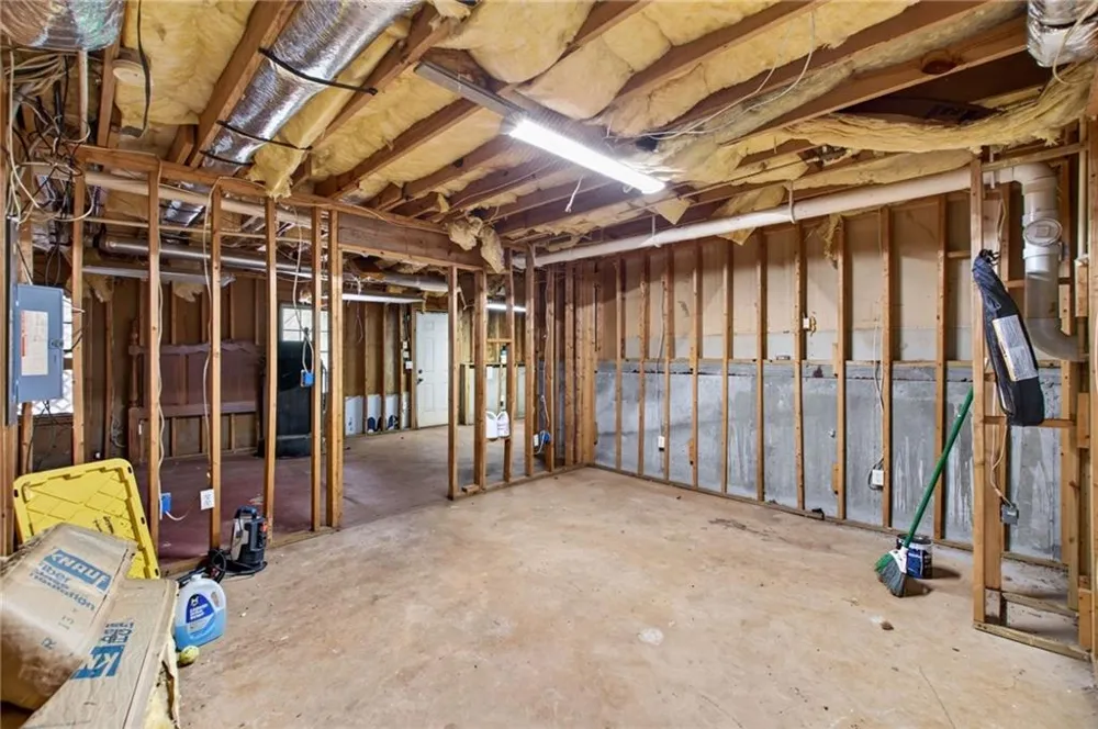 170 Lakeview Lane Hiram, GA 30141