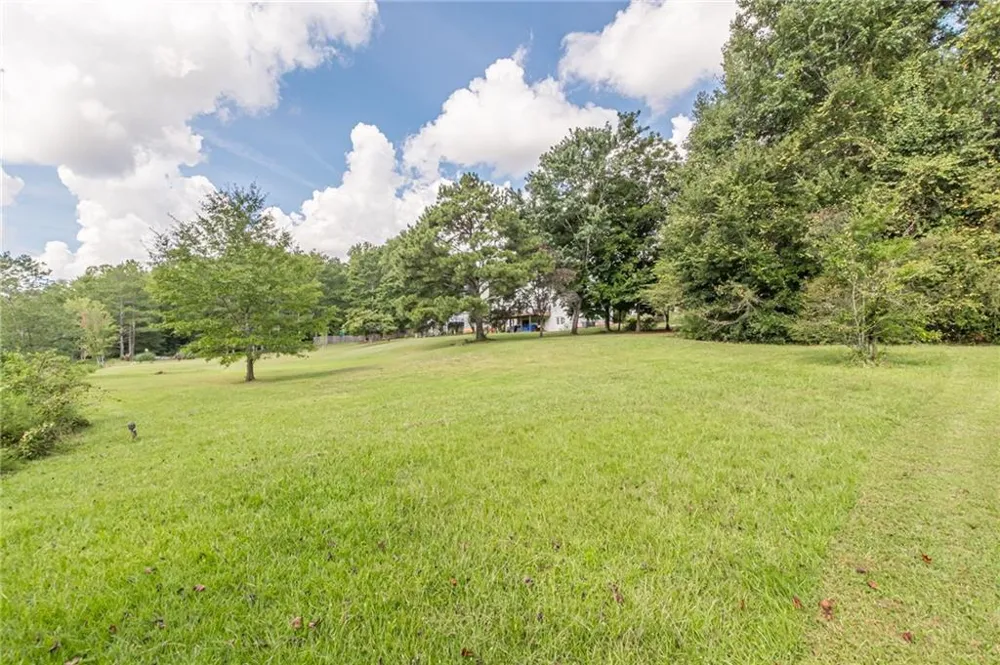 170 Lakeview Lane Hiram, GA 30141