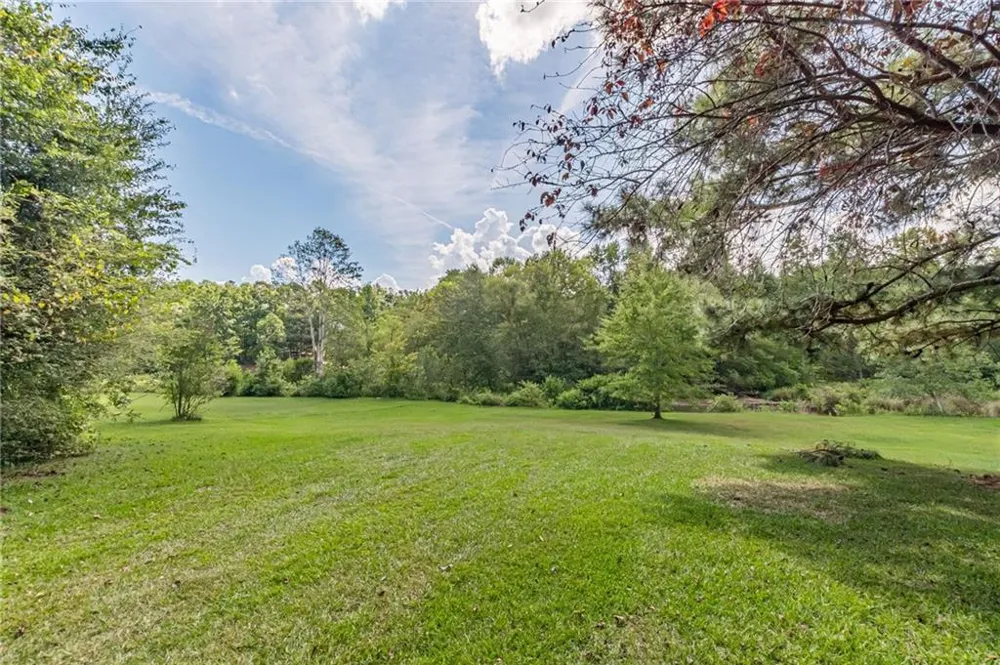 170 Lakeview Lane Hiram, GA 30141