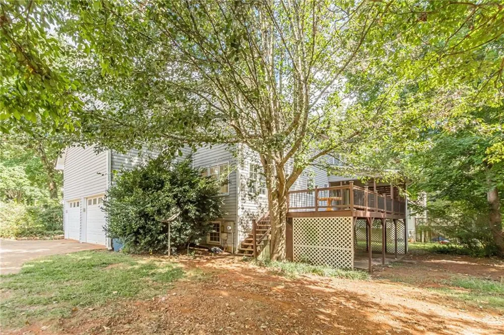 170 Lakeview Lane Hiram, GA 30141