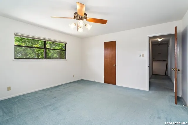 1702 SUSAN DR Kerrville, TX 78028