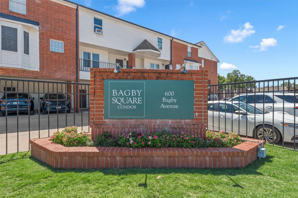 600 Bagby Avenue #8E Waco, TX 76706