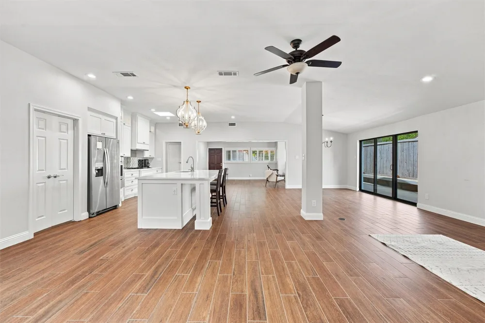 611 Westview Avenue Fort Worth, TX 76107