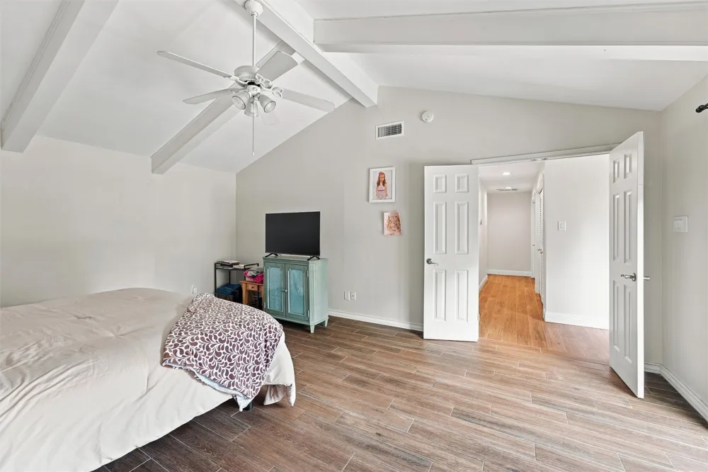 611 Westview Avenue Fort Worth, TX 76107