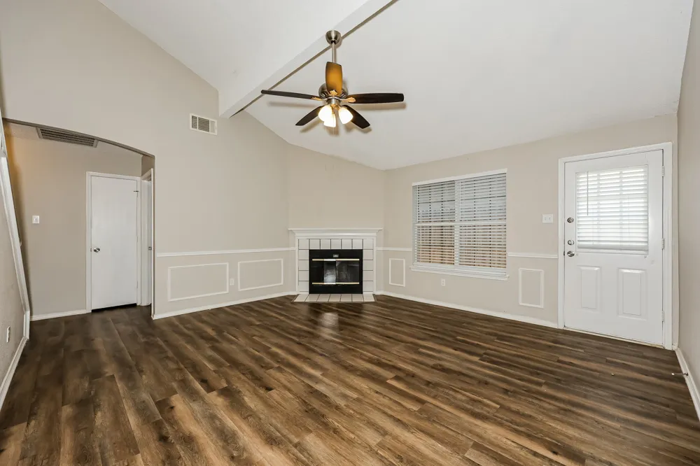 609 Hollyberry Drive Mansfield, TX 76063
