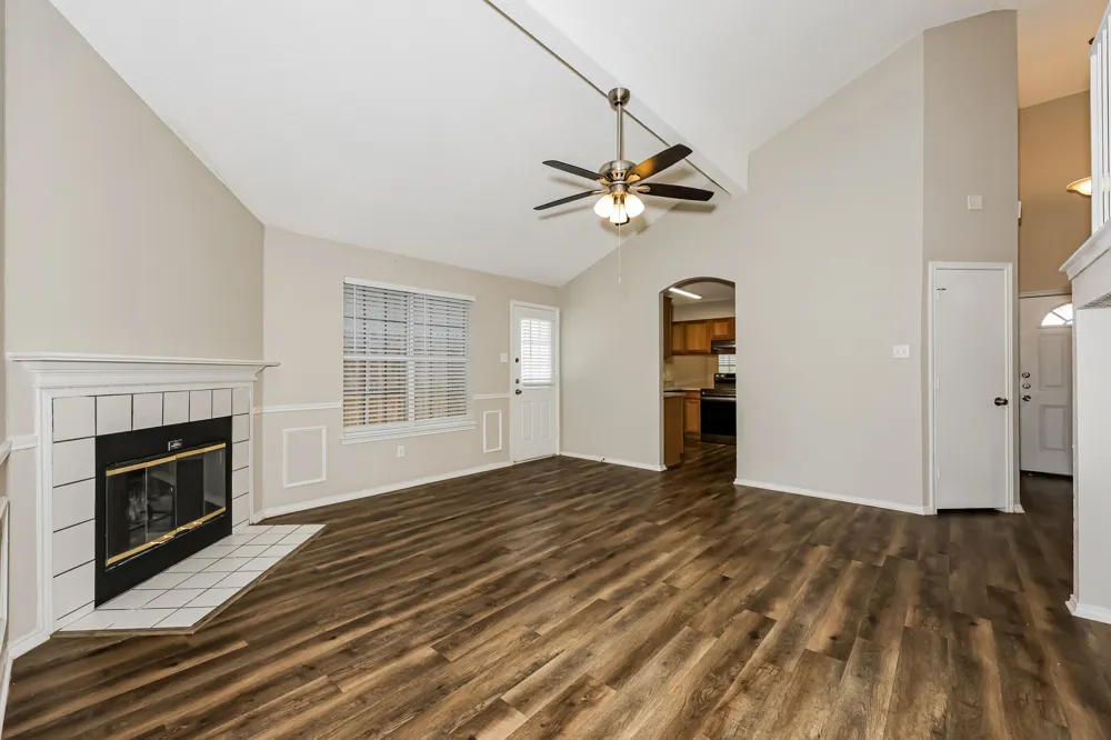 609 Hollyberry Drive Mansfield, TX 76063