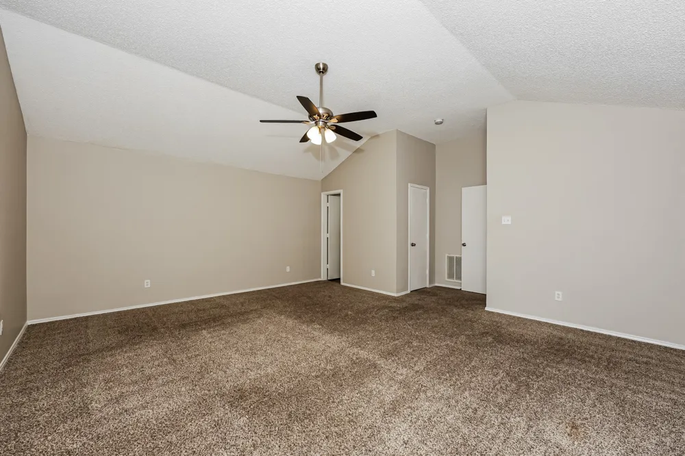 609 Hollyberry Drive Mansfield, TX 76063