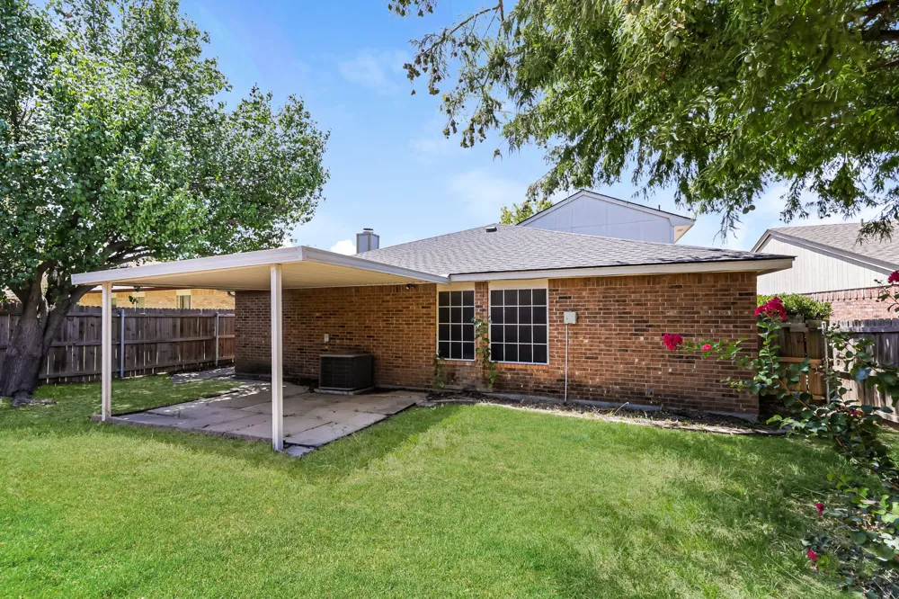 609 Hollyberry Drive Mansfield, TX 76063