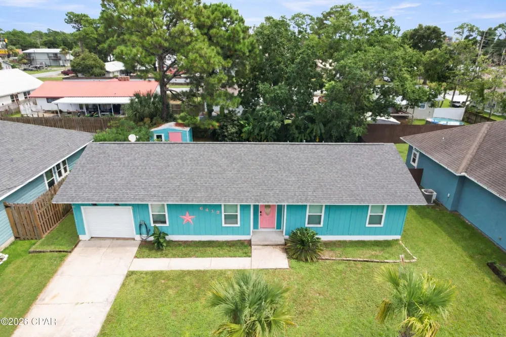 6413 Pine Drive Panama City, FL 32408