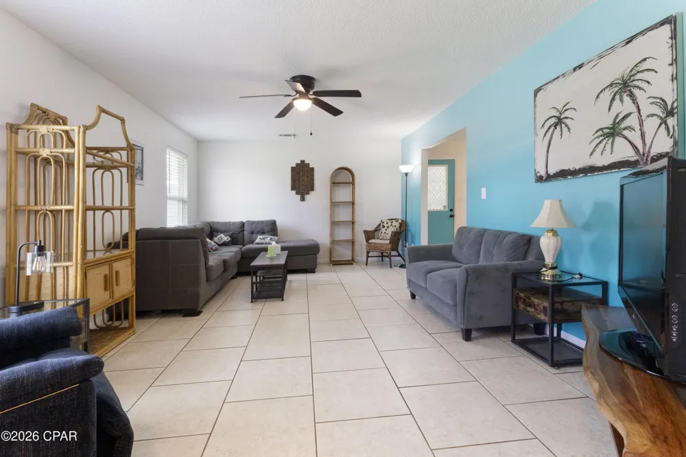 6413 Pine Drive Panama City, FL 32408