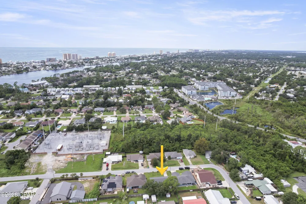 6413 Pine Drive Panama City, FL 32408