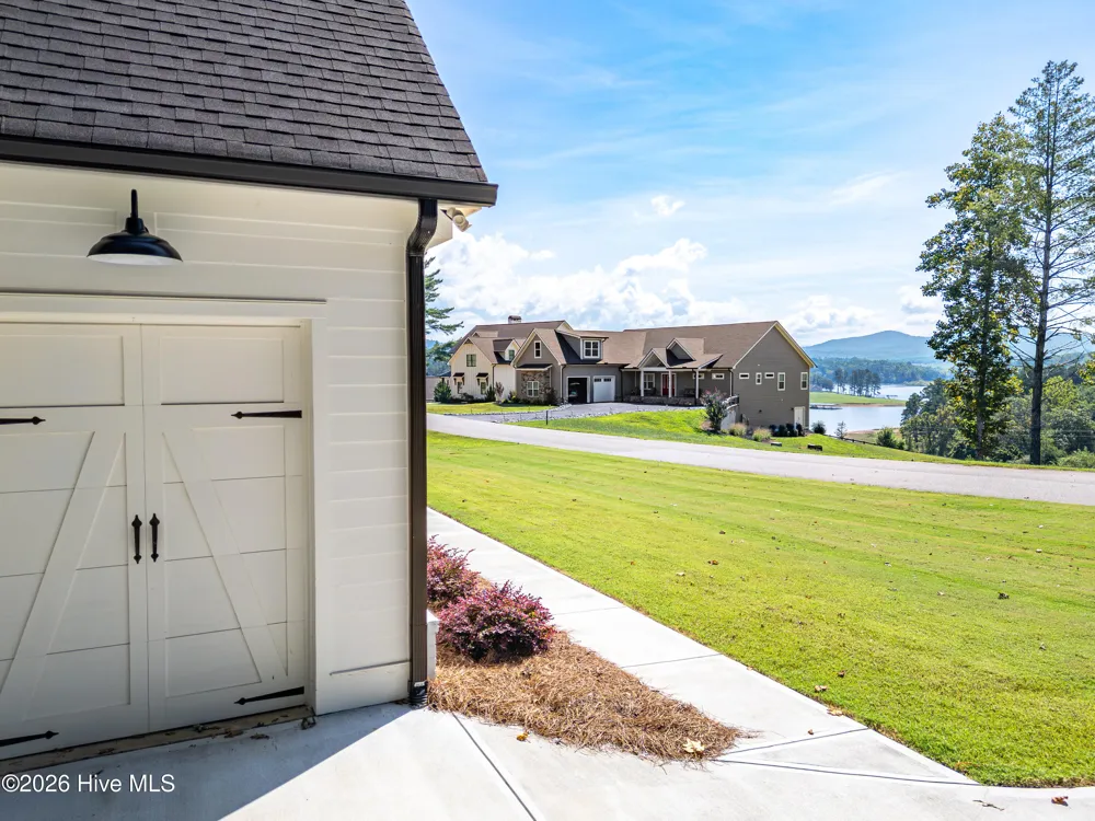31 Clearview Lane Blairsville, GA 30512