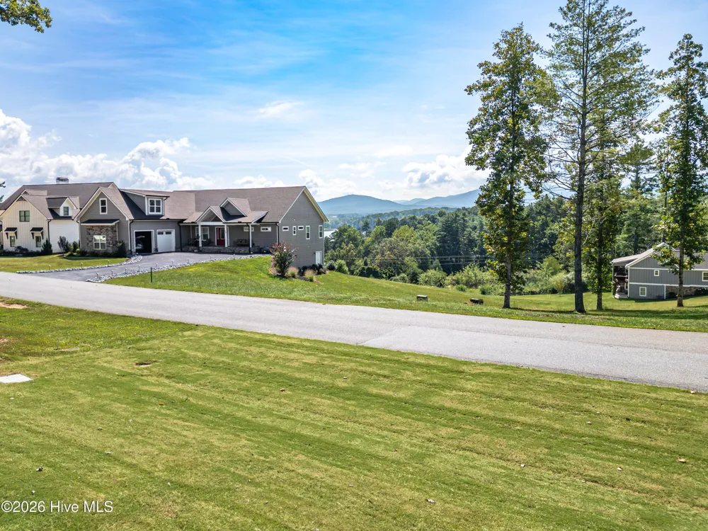 31 Clearview Lane Blairsville, GA 30512