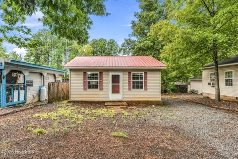185 Roberts Ridge Road